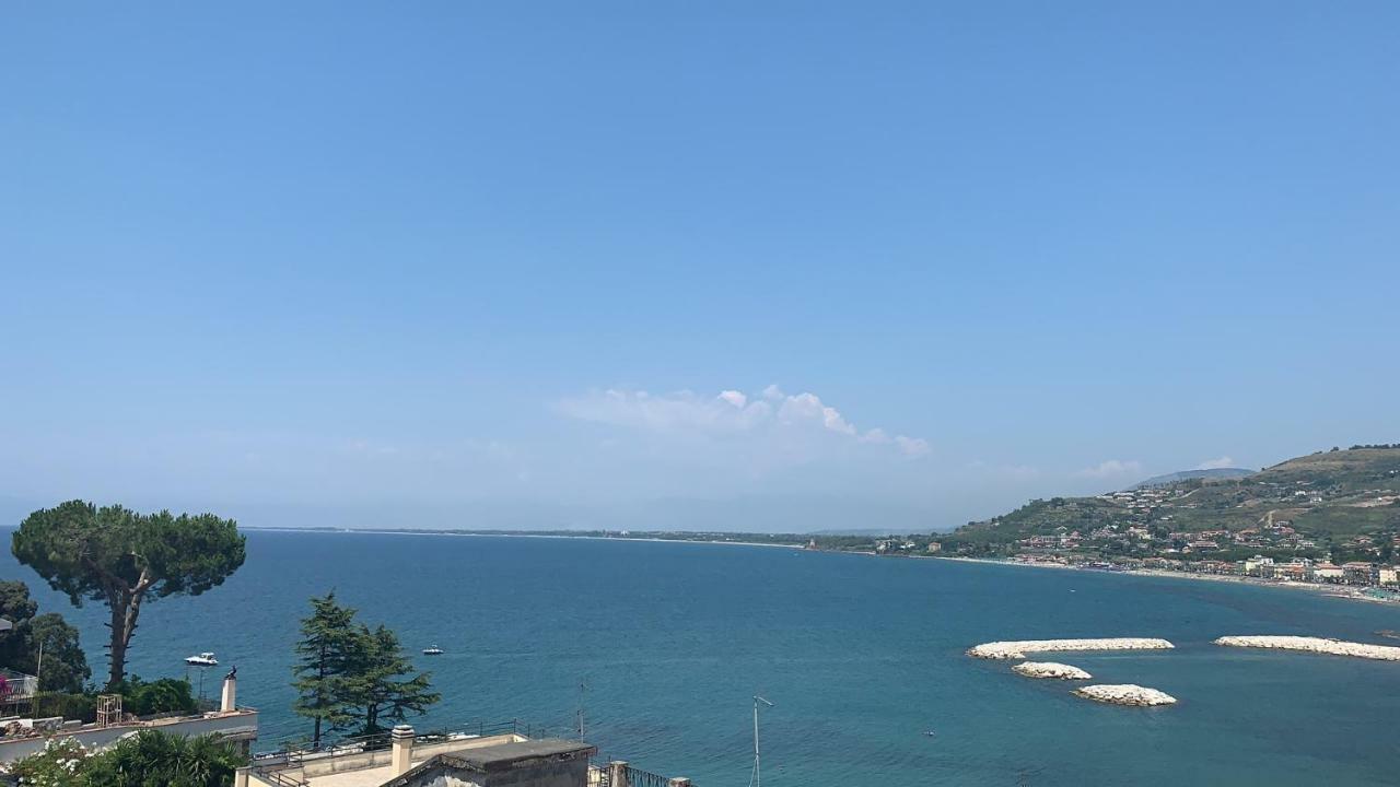 Blue Bay Suite & Spa Agropoli Exterior foto
